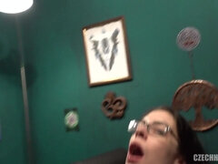 Anál, Zadek, Lízaní zadků, Kotě, Šílené, Na obličej, Hardcore, Kozičky