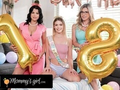 18, Store pupper, Fingring, Sexy undertøy, Mamma, Dasking, Tenåring, Trekant