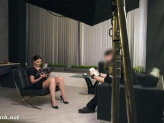 Brunetka, Fetiš, Hd, Podpätky, Prirodzené prsia, Ruskej, Sekretárka, Kozičky