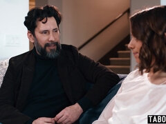 Pik sutte, Brunette, Langt ned i halsen, Hundestilling, Give finger, Hårdt, Hård sex, Bryster