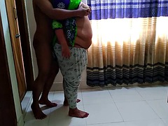 Amatør, Anal, Arabisk, Store smukke kvinder, Store bryster, Sædskud, Hushjælper, Bryster