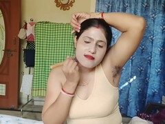 18 jaar, Tante, Universiteit, Indisch, Vrijster, Buiten, Secretaresse, Toilet