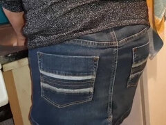 Hatalmas hátsó, Gesztenyebarna, Konyha, Maszti, Anyuci, Orgazmus, Mostoha, Tini