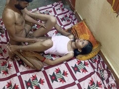 18 let, Anál, Prstění, Indické, Líbání, Masáž, Masturbace, Nahota