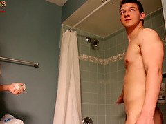 Stora tuttar, Avsugning, Universitet, Hd, Milf, Muskel, Tonåring, Tuttar