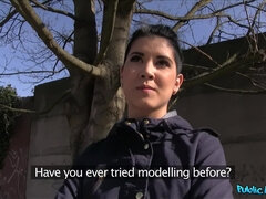 Amatéri, Vonku, Z pohľadu účastníka, Na verejnosti, Študent