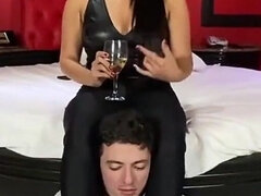 Amateur, Morena, Dominacion femenina, Fetiche de pies, Masturbacion con pies, Amante