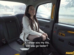 Amatööri, Tyttö, Isot tissit, Naamallinen, Luonnolliset tissit, Ulkona, Näkökulma pov, Todellisuus