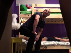 Blond, Hakken, Kousen