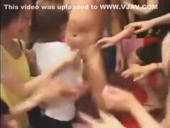 Asiatique, Sucer une bite, Japonaise, Secrétaire, Jarretelles, Plan cul à trois, Nénés