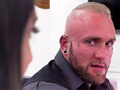 Большой член, Семяизвержение, Глубокая глотка, Собачьи, Ласковые ручки, Оргии, Киски, Кричащие