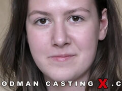 Amatør, Pik sutte, Sød, Langt ned i halsen, Kvinde, Hd, Fisse, Solo