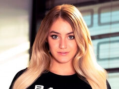 Duży tyłek, Blondynka, Styl na pieska, Włochaty, Obciąganie, Masturbacja, Buciki, Nastolatki