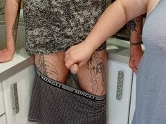 Amatorka, Obciąganie, Wytrysk, Kuchnia, Dojrzałe, Mamuśka, Mama, Ssanie