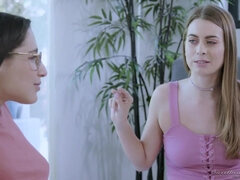 18 éves, Édes, Leszbikus, Meztelen, Nuni, Vékony, Egyedül, Tini