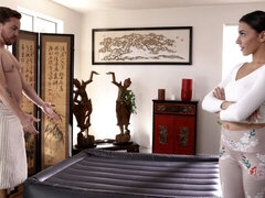 Fafanje, Rjavolaska, Masaža, Naravne joške, Obrito, Najstnice, Joške