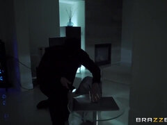 Μεγάλος κώλος, Μεγάλος πούτσος, Μεγάλα βυζιά, Χύσιμο, Βαθυ λαρυγγι, Διπλή εισχώρηση, Μαλακία, Καλσόν