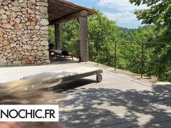 Grote kont, Blond, Pijpbeurt, Sperma in mond, Moeder die ik wil neuken, Buiten, Rijden, Tatoeage