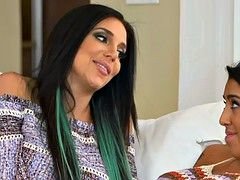 큰 가슴, 레즈비언, 밀프, 청소년