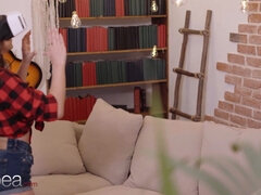 Большие сиськи, Чешки, Европейки, Лесбиянка, Лизание, Оргазм, Бритые, Сосущие