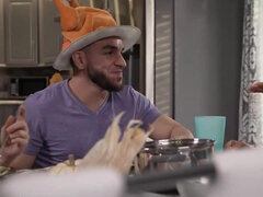 Любители, Большие сиськи, Минет, Кончили внутрь, Семяизвержение, Секс без цензуры, Мамочка, Медсестра