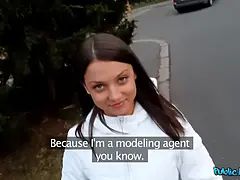 18, Rjavolaska, Zunanji izliv, Zunaj, Majhen, Prvoosebno snemanje seksa, V javnosti, Tuširanje