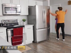 Perseestä suuhun, Tyttö, Isot tissit, Blondi, Suihinotto, Pariskunta, Takaapäin, Pillu