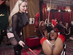 Anal, Bondage domination sadisme masochisme, Bondage, Couple, Lesbienne, Petite femme, Chatte, Plan cul à trois