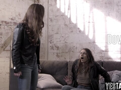 69, Blond, Brunette, Ansikt sittende, Fingring, Hårete, Hardcore, Pupper