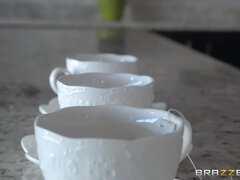 淫乱熟女, 教師, 三人, オッパイの