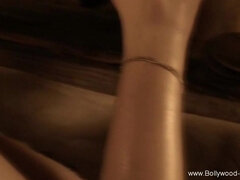 Leie, Asiatisch, Braunhaarige, Erotisch, Indisch, Reif, Milf