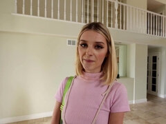 Blondine, Blasen, Aufs gesicht abspritzen, Hd, Natürlichen titten