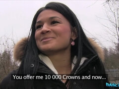Amatør, Pik sutte, Brunette, Komme på ansigtet, Udendørs, Pov, Offentlig