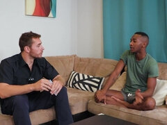 18 летние, Большой член, Черные, Минет, Собачьи, Черненькие, Дрочит, Мускулы