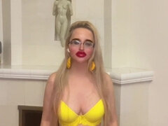 Amatorka, Blondynka, Okulary, Bielizna, Mamuśka, Solo