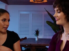 Peitos grandes, Erótico, Fetiche, Lésbica, Lambendo, Massagem, Mãe gostosa, Realidade