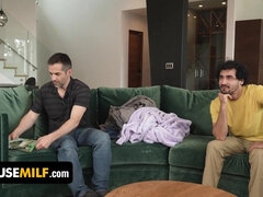 Tekintélyes didik, Kutya póz, Nyalás, Természetes mellek, Nuni, Tabu, Hármas, Begyek