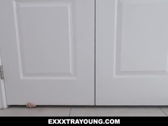 フェラチオ, 茶髪の, カワイイ, 眼鏡, 清楚, 自然山雀, 小柄, ティーン