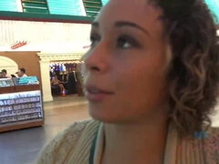 Culo grosso, Tette grandi, Pompino, Brunetta, Schizzo di sborra, Pisello, Fatto in casa, Punto di vista pov