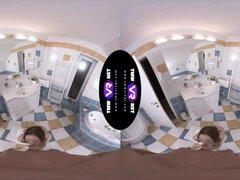 Koupelna, Brunetka, Sperma v puse, Hardcore, Hd, Piercing, Teenka, Kozičky