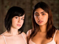 Quarto, Boquete, Morena, Lambendo, Melharucos naturais, Xoxota, Adolescente, Sexo grupal a três