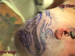 Gros cul, Gros seins, Blonde, Hd, Mère que j'aimerais baiser, Réalité, Tatouage