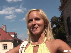 Blondi, Suihinotto, Spermaa suussa, Spermashotti, Rankka, Teini, Univormu