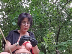 Amaterji, Bondage, Nemke, Samozadovoljevanje, Orgazem, Zunaj, Solo, Squirting