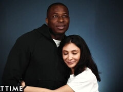 Grote lul, Pijpbeurt, Bruinharig, Vrouw, Harig, Hardcore, Interraciaal, Tieten likken