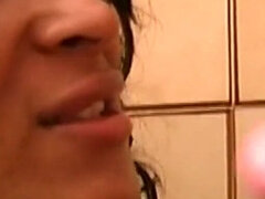 항문, 큰 음경, 흑인, 오랄섹스, 사정 샷, 수음, 성전환자, 스타킹