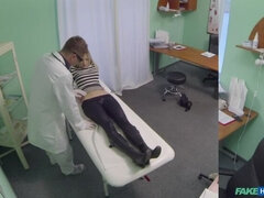 Leie, Arzt, Fingern, Handjob, Krankenschwester, Muschi, Uniform, Spanner
