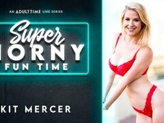 Rumpa, Blondin, Fingering, Gapande, Handjobb, Onani, Milf, Leksaker