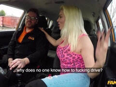 Blond, Pijpbeurt, Rondborstig, Auto, Oudere vrouw, Moeder die ik wil neuken, Openbaar, Realiteit