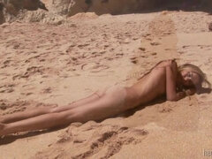 Blondynka, Niemiecki, Sutki, Drobna, Ogolona, Chudy, Wysoki, Cycki